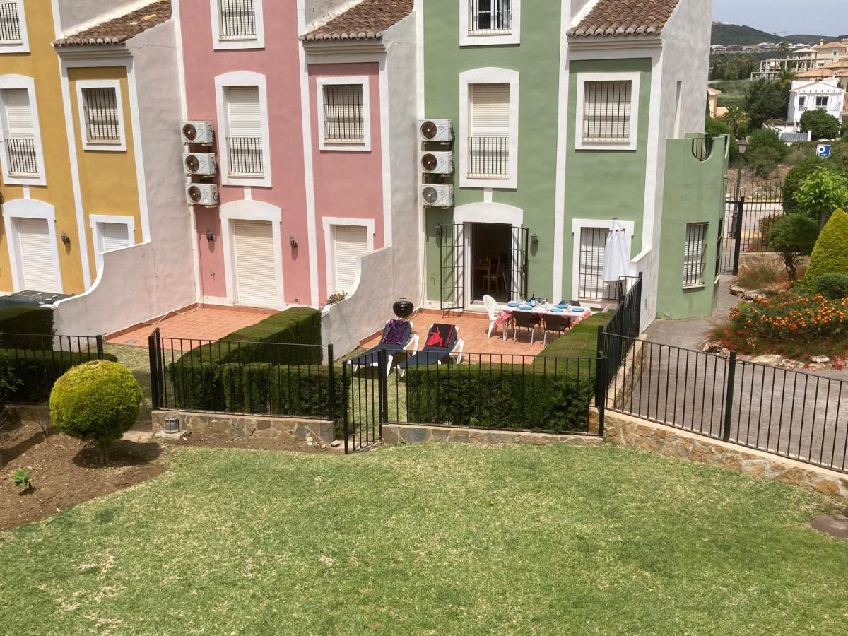 3 Storey Townhouse - Costa Del Sol Bahia de Casares Kültér fotó